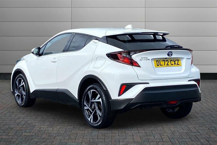 Toyota C-Hr 1.8 Hybrid Design Cvt DL72CXZ White #4