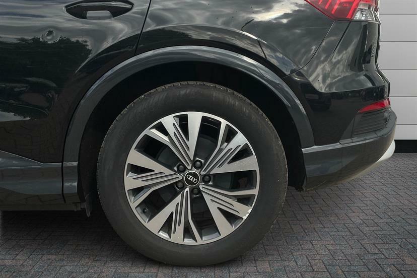 Audi Q4 E Tron 125Kw 35 55Kwh Sport RO23XWK Black #5