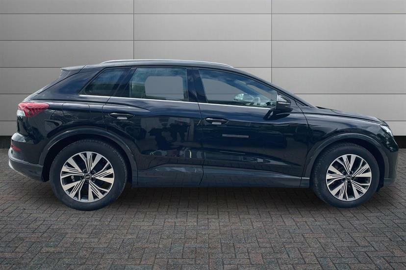 Audi Q4 E Tron 125Kw 35 55Kwh Sport RO23XWK Black #4