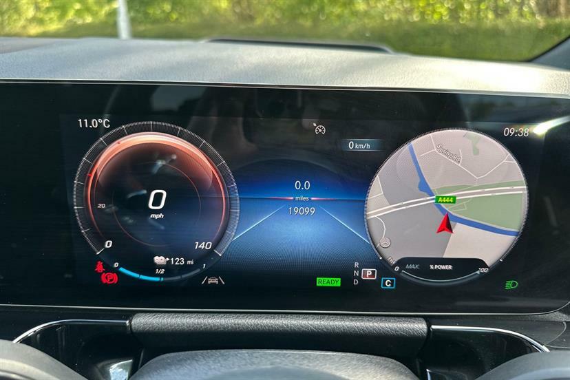 Mercedes-Benz EQA 250 140Kw Amg Line Prem Plus 66.5Kwh FX71PVZ Silver #6
