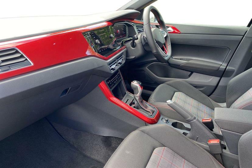 Volkswagen Polo 2.0 Tsi Gti Dsg MH75DVM Black #2