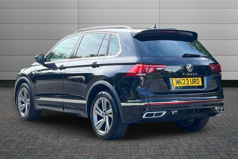 Volkswagen Tiguan 1.5 Tsi 150 R-line Edition Dsg MK23URO Black #3