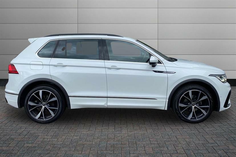 Volkswagen Tiguan 2.0 Tdi 4Motion R-line Dsg WN23TDX White #4