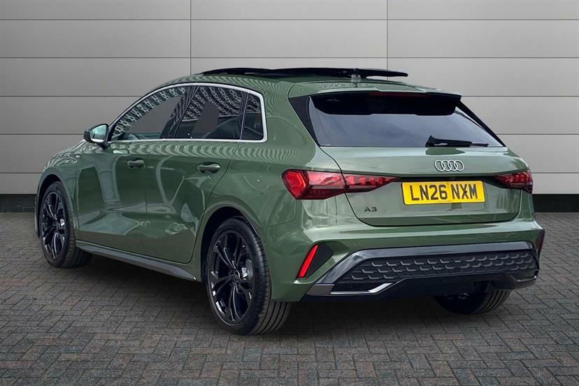 Audi A3 1.5 Tfsi 116 S Line S Tronic Tech Pack Pro LN26NXM Green #3