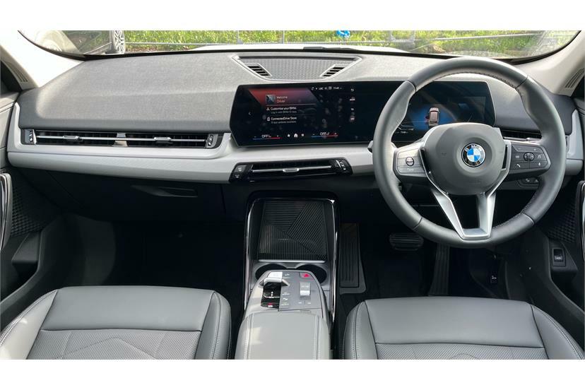 BMW X1 Sdrive 20I Mht Sport Step LR26OUD White #4