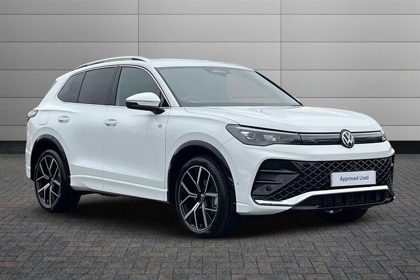 Volkswagen Tiguan 1.5 Etsi 150 R-line Dsg White