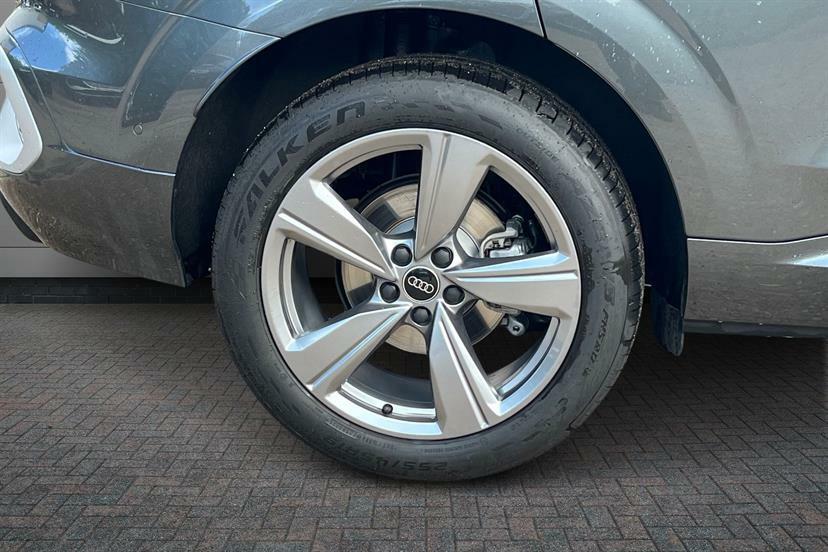 Audi Q3 1.5 Tfsi S Line S Tronic Soundvision Pack EA26VLO Grey #5