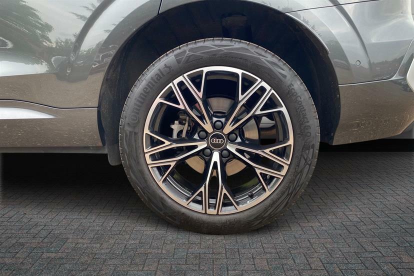Audi Q3 1.5 E-hybrid S Line S Tronic LN75NXO Grey #5
