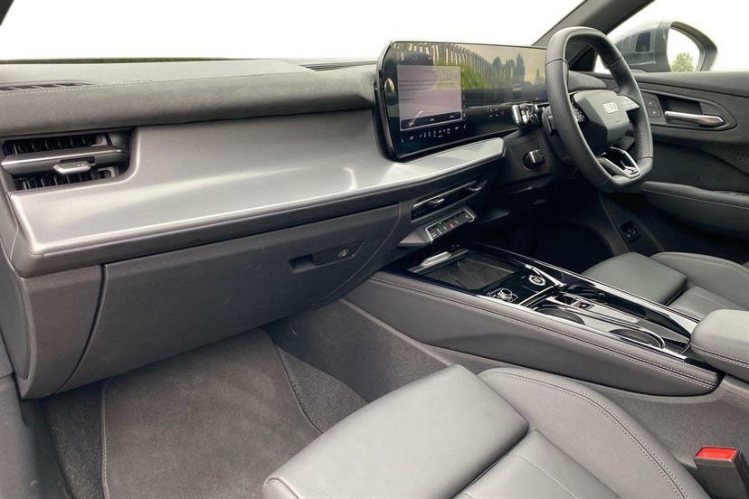 Audi Q3 1.5 E-hybrid S Line S Tronic LN75NXO Grey #2