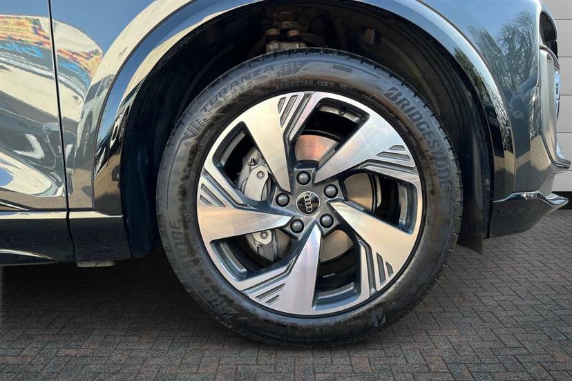 Audi Q6 E-Tron 185Kw 83Kwh Sport LN75KBO Grey #5