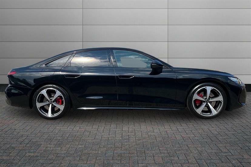 Audi A6 2.0 E-hybrid Quattro 299 Edition 1 S Tronic Black #4