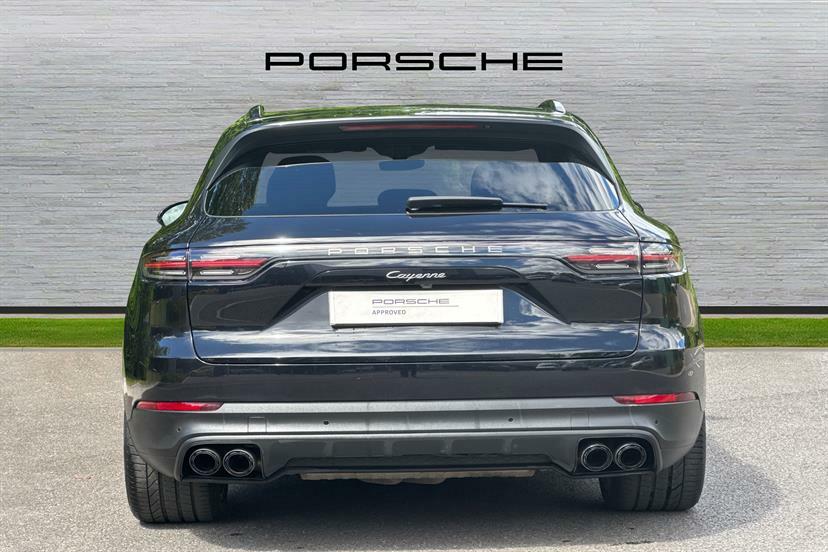 Porsche Cayenne Platinum Edition Tiptronic S HD72KJV Black #4