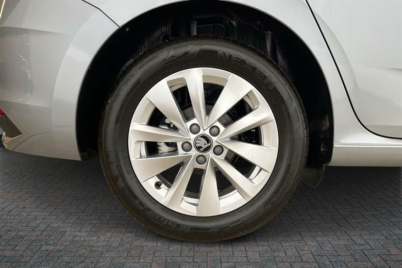 Skoda Scala 1.0 Tsi 95 Se Edition Silver #5