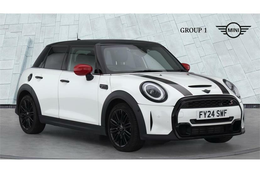 Mini Hatch 2.0 Cooper S Exclusive White