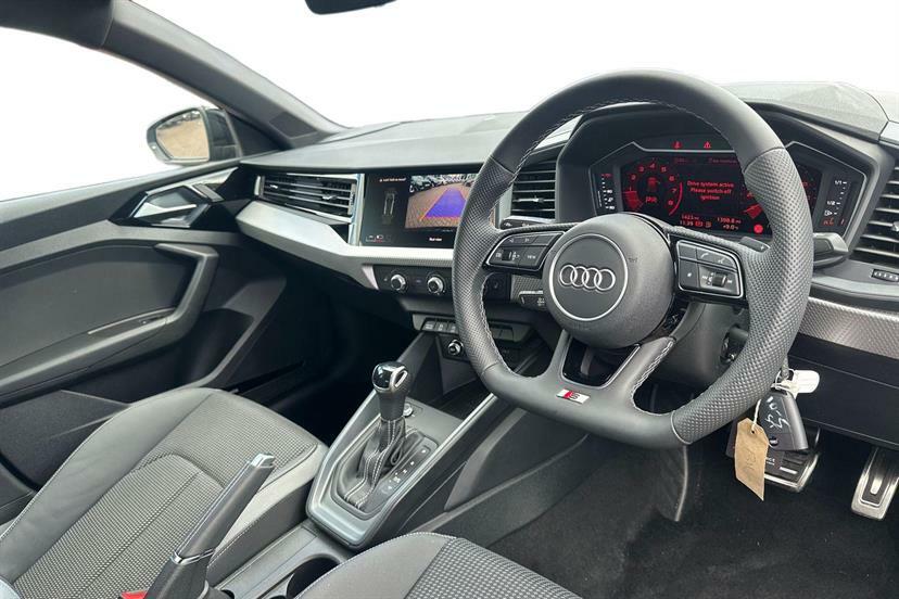 Audi A1 35 Tfsi Black Edition S Tronic Tech Pack KW75USU Blue #6