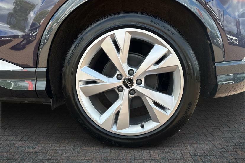 Audi Q4 E Tron 150Kw 40 63Kwh S Line Leathertech Pack KN75XHS Grey #5