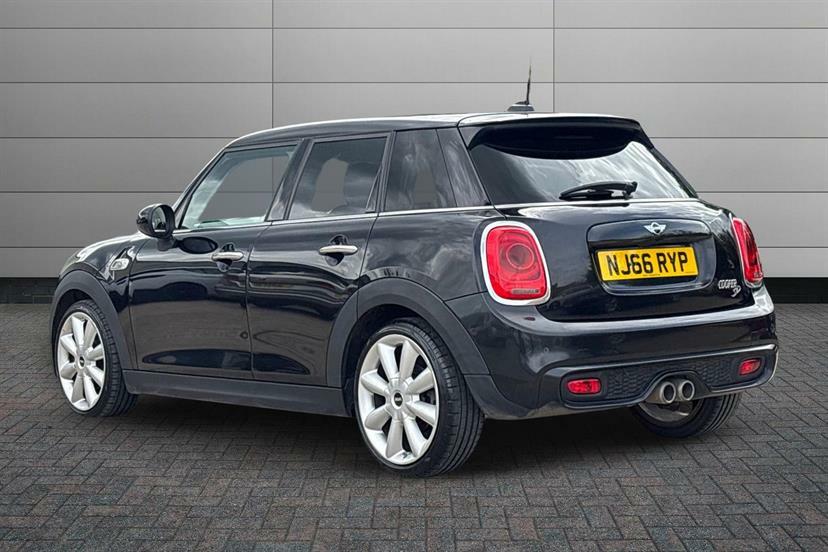 Mini Hatch 2.0 Cooper S D NJ66RYP Black #3