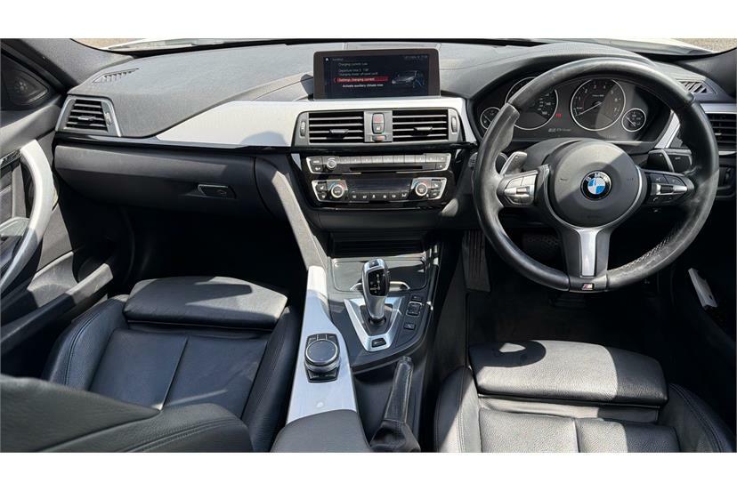 BMW 3 Series 330E M Sport Shadow Edition Step White #4