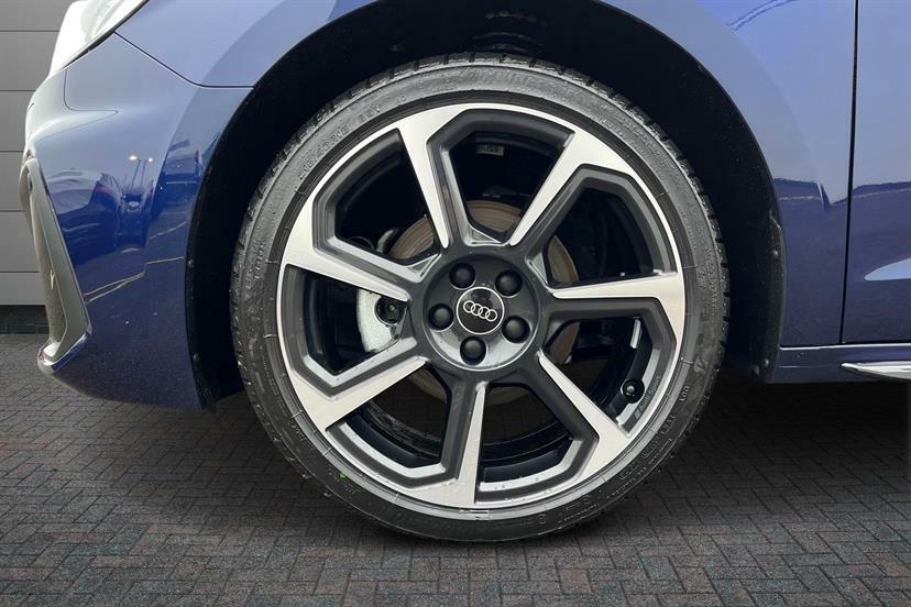 Audi A1 30 Tfsi Black Edition S Tronic Tech Pack AP75GRX Blue #5