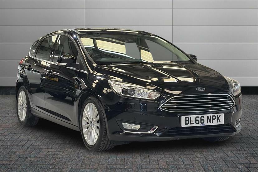 Ford Focus 1.0 Ecoboost 125 Titanium X Black