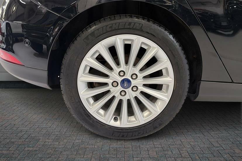 Ford Focus 1.0 Ecoboost 125 Titanium X BL66NPK Black #5