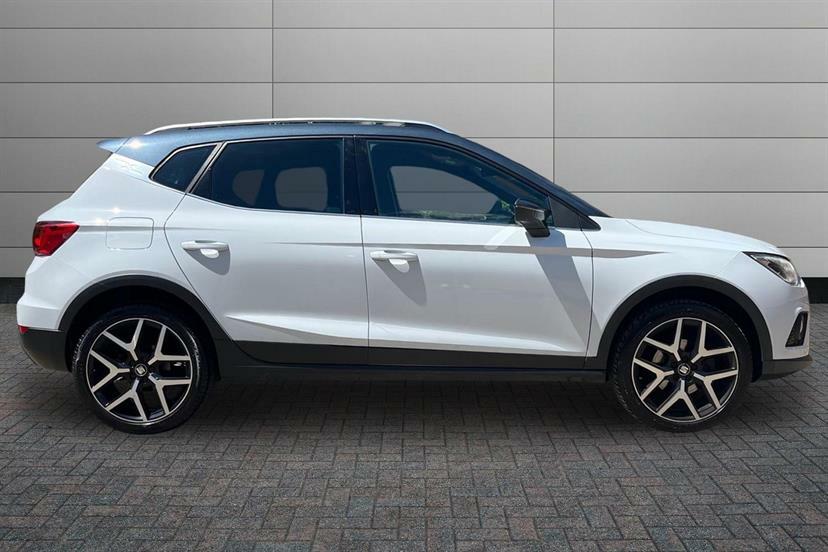 Seat Arona 1.0 Tsi 115 Fr Sport Ez Dsg Black #4