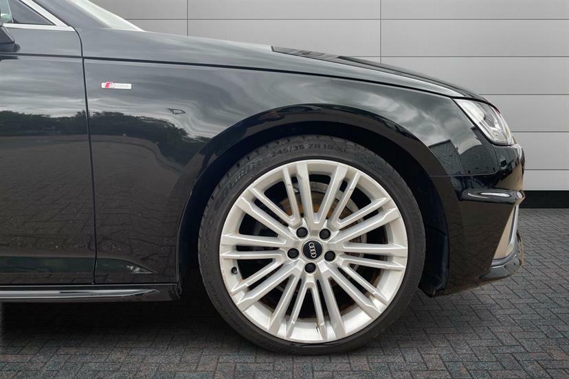 Audi A4 35 Tfsi S Line MC19OTK Black #5