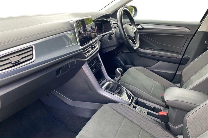 Volkswagen T-Roc 1.5 Tsi Style DU72GWK Black #2