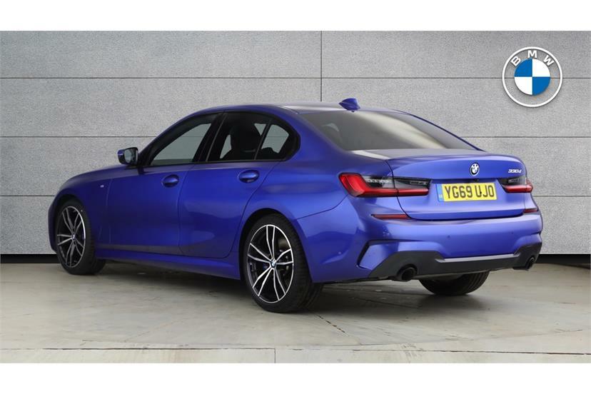 BMW 3 Series 330D M Sport Step YG69UJO Blue #2