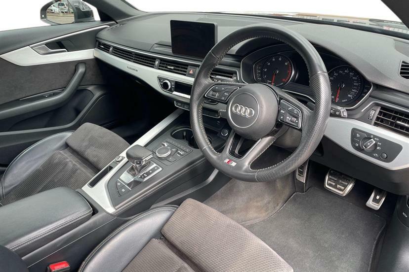 Audi A4 45 Tfsi Quattro S Line S Tronic YH69XOF Black #6