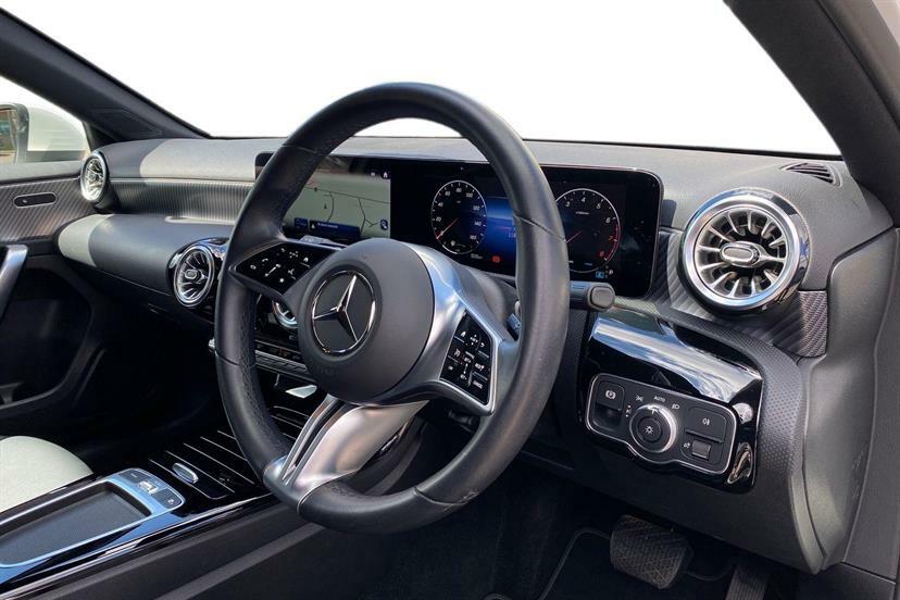 Mercedes-Benz A Class A200 Sport Executive WM23CTE White #5