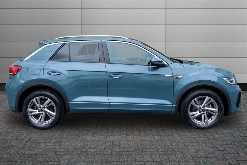 Volkswagen T-Roc 1.5 Tsi R-line GD25OEF Blue #4