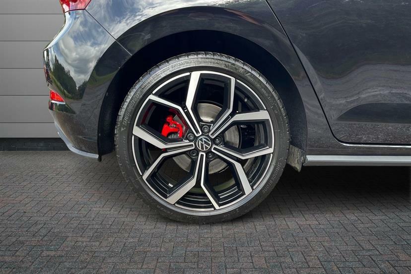 Volkswagen Polo 2.0 Tsi Gti Dsg MH75NYF Black #5