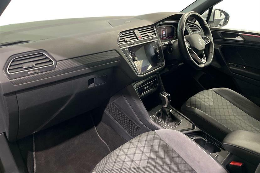 Volkswagen Tiguan 1.5 Tsi 150 R-line Edition Dsg YG23ZJZ Silver #2