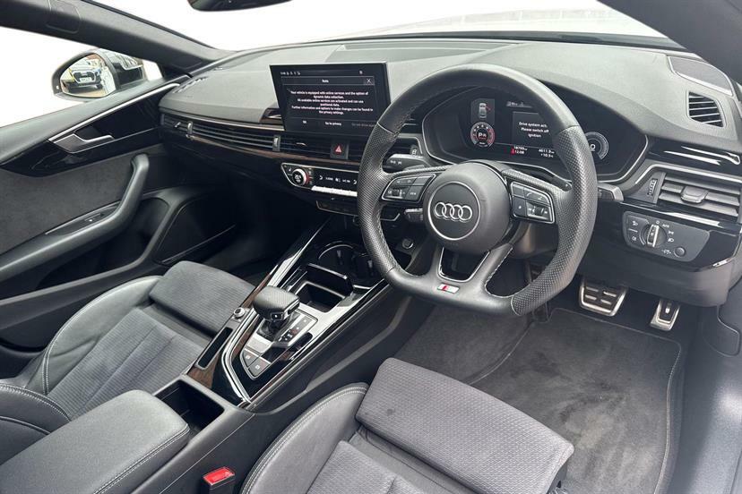 Audi A5 35 Tfsi Black Edition S Tronic LM23MWK White #6