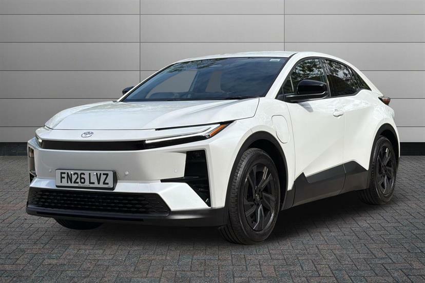Toyota C-Hr 165Kw Design 77Kwh White #3