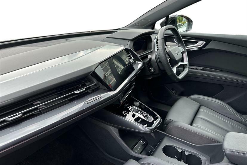 Audi Q4 E Tron 210Kw 45 82Kwh Black Edition Tech Pack KN75WXS Black #2