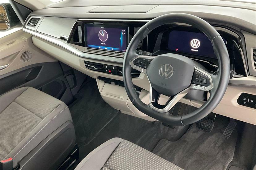 Volkswagen Multivan 2.0 Tdi Life Dsg KY25RZV Black #6