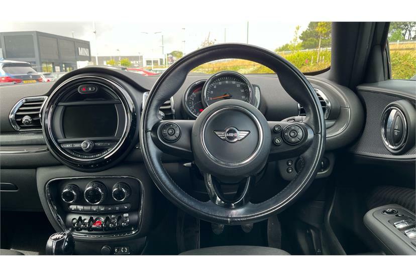 Mini Clubman 2.0 Cooper D 6Dr YF17VWY Black #5
