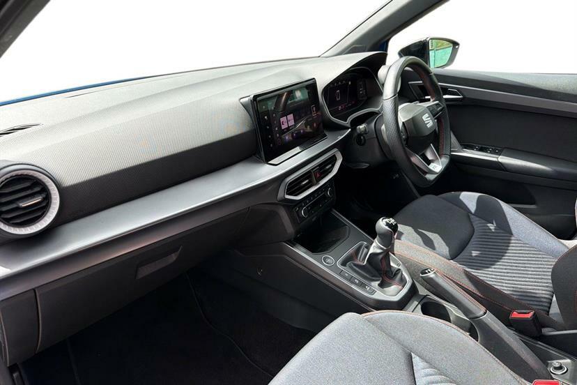 Seat Arona 1.0 Tsi 115 Fr Limited Edition OU74YST Black #2