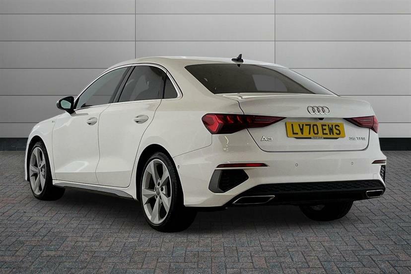 Audi A3 35 Tfsi S Line S Tronic LV70EWS White #3
