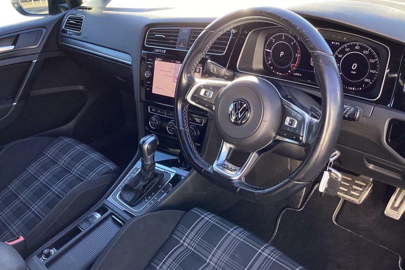 Volkswagen Golf 2.0 Tdi 184 Gtd Dsg EY18GKA White #6