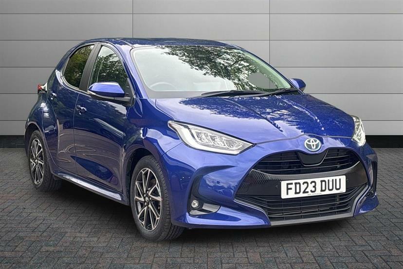 Toyota Yaris 1.5 Hybrid Design Cvt Blue