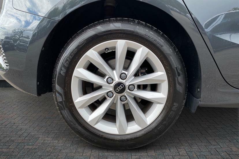 Audi A3 35 Tfsi Technik W91GJC Grey #5