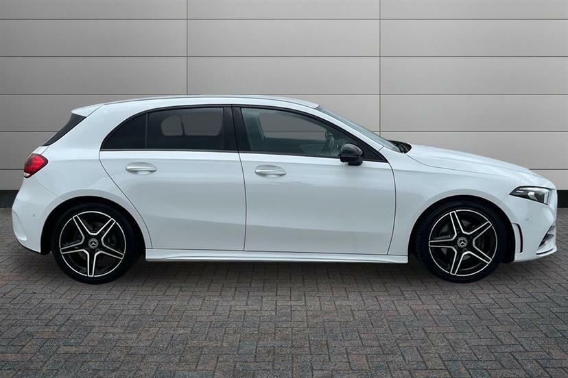 Mercedes-Benz A Class A200 Amg Line Premium KN23ZDJ White #3