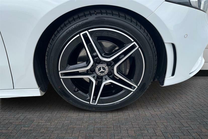 Mercedes-Benz A Class A200 Amg Line Premium KN23ZDJ White #4