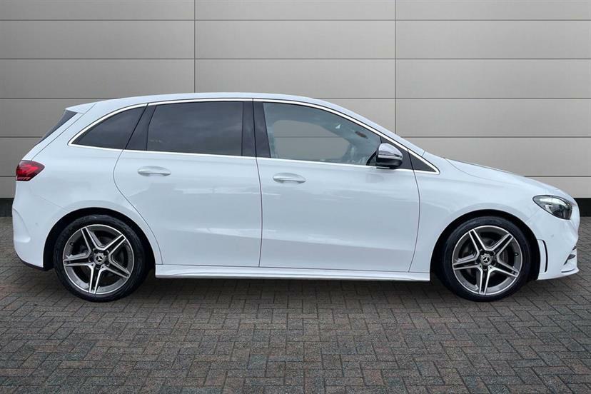 Mercedes-Benz B Class B200 Amg Line Executive KJ23HHN White #3