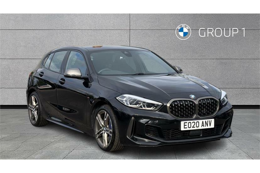 BMW 1 Series M135i Xdrive Step Black