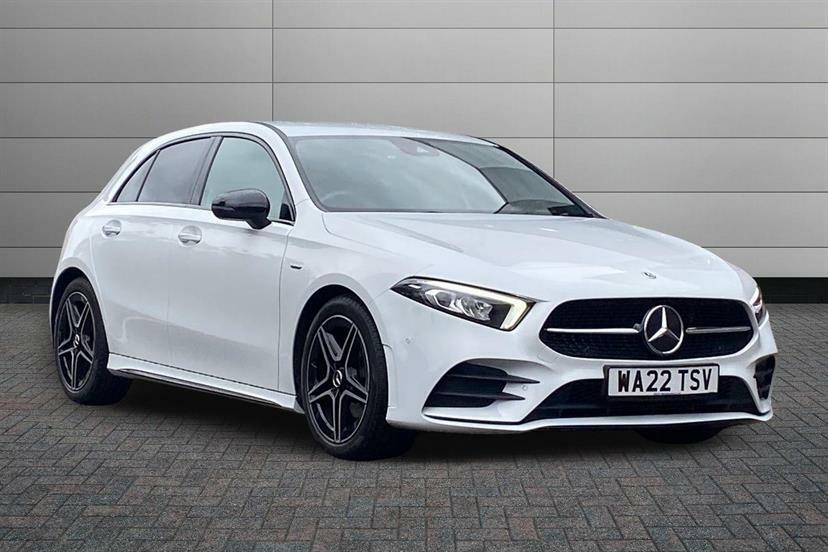 Mercedes-Benz A Class A200 Amg Line Premium Edition White