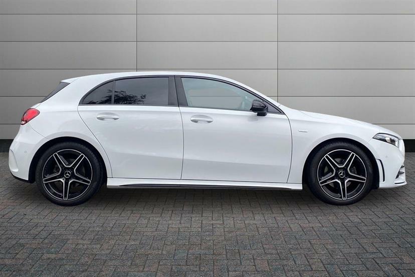 Mercedes-Benz A Class A200 Amg Line Premium Edition WA22TSV White #3